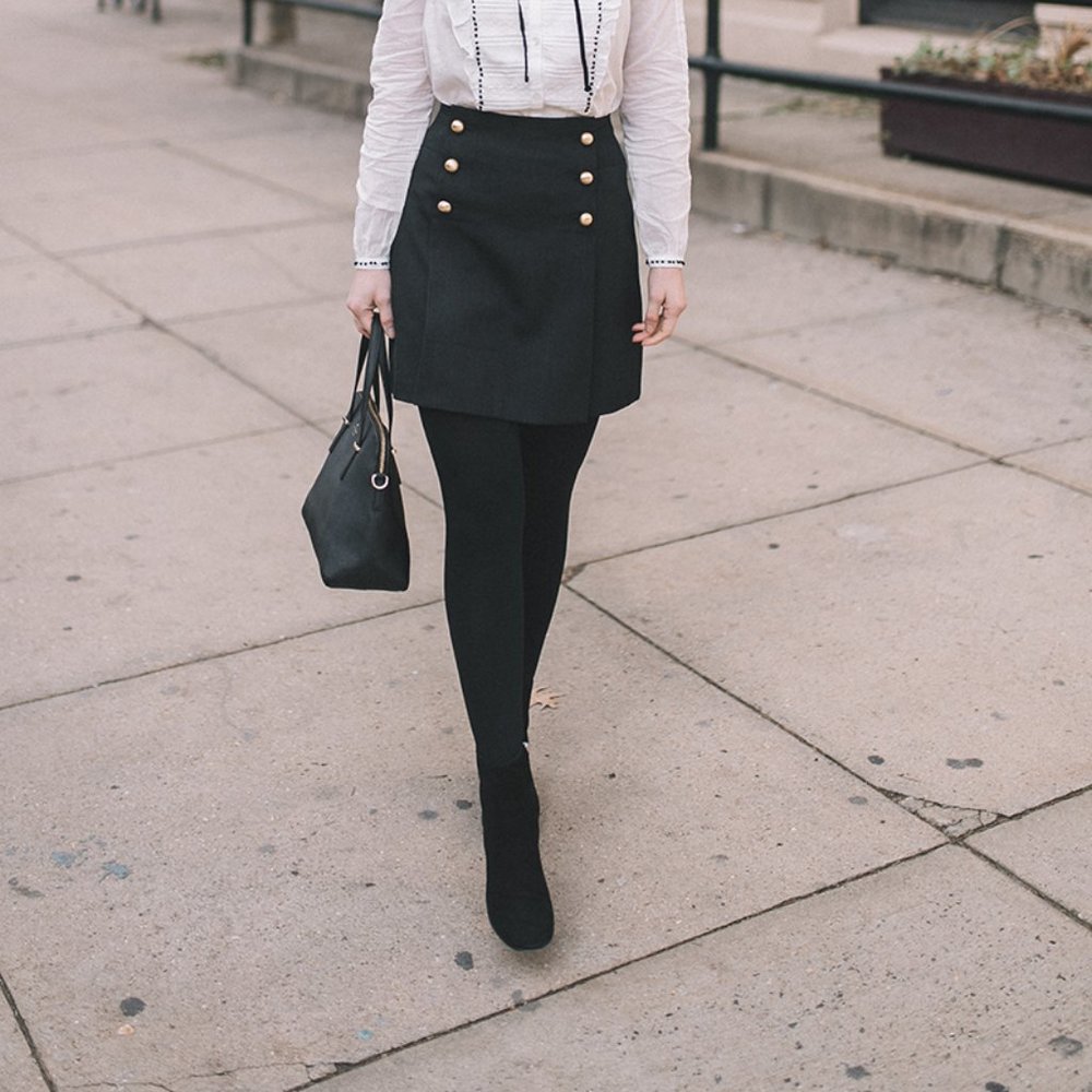 ISO Club Monaco Gold Button Skirt